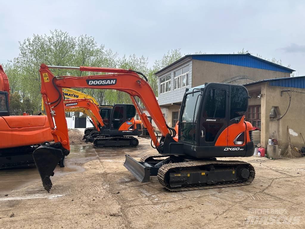 Doosan DX 60 Міні-екскаватори < 7т
