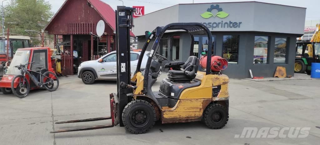 CAT GP 25 N Газові навантажувачі