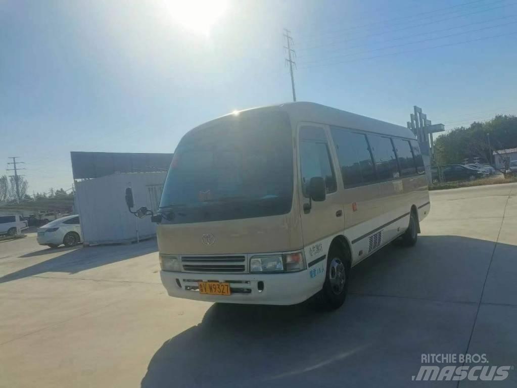 Toyota Coaster Bus Мікроавтобуси