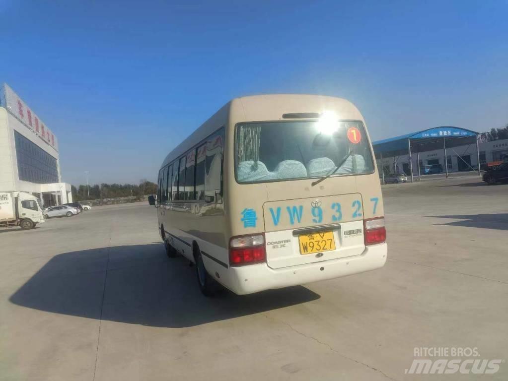 Toyota Coaster Bus Мікроавтобуси