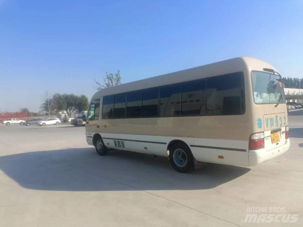 Toyota Coaster Bus Мікроавтобуси