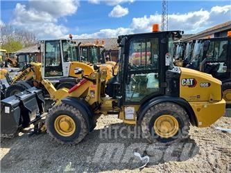 CAT 906 Фронтальні навантажувачі