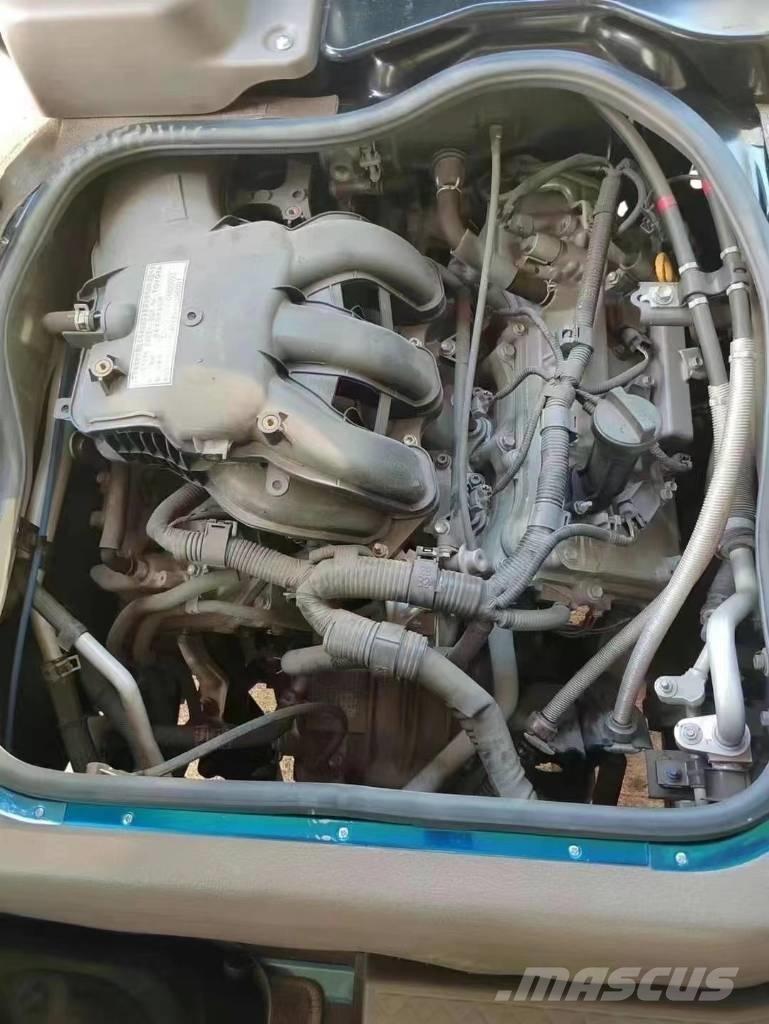 Toyota Coaster Bus Мікроавтобуси