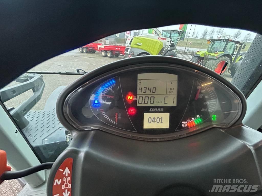 CLAAS Arion 610 CIS Трактори