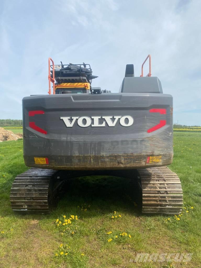Volvo EC 220 EL Гусеничні екскаватори