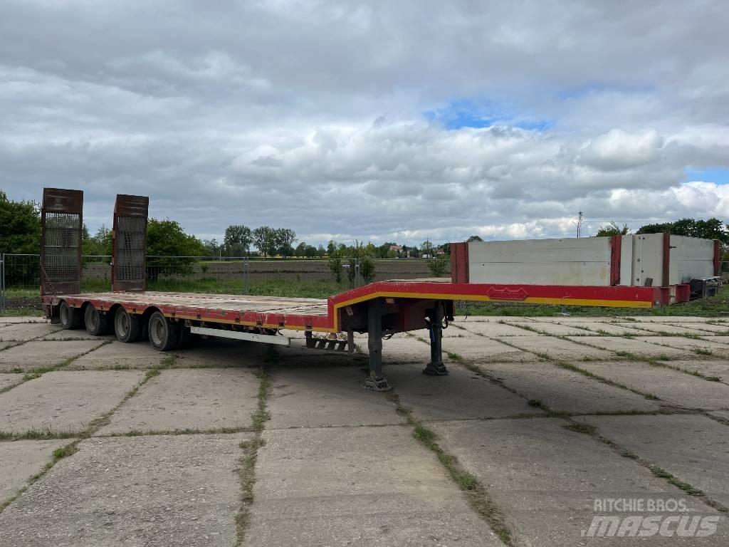 Nooteboom OSD-50-04V Низькорамні напівпричепи