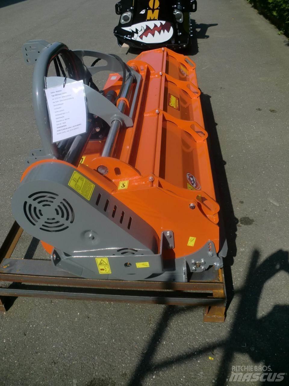 Loma Menasor 220 H Газонні і лукові косилки