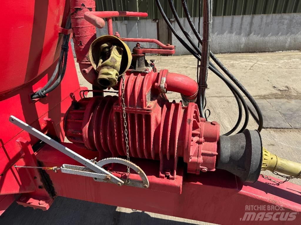 Hi-Spec 2500 Tanker Цистерни для перевезення суспензій