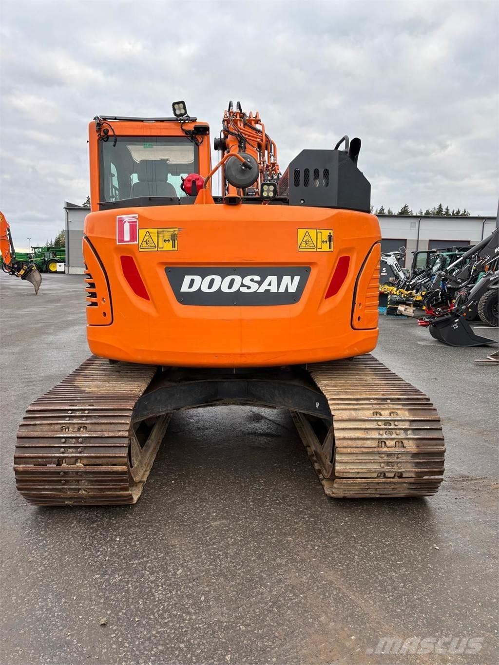 Doosan DX140LCR-5 Гусеничні екскаватори