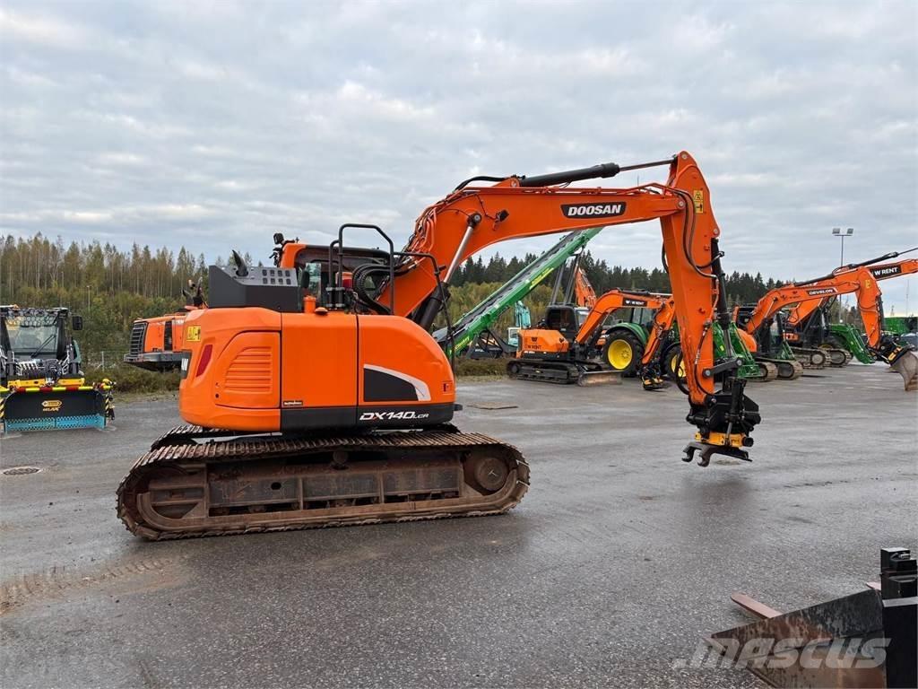 Doosan DX140LCR-5 Гусеничні екскаватори