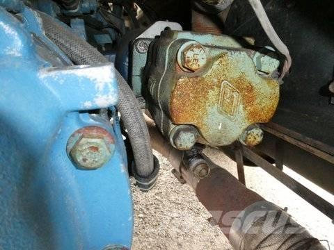  INTERNATONAL 4900 Шасі з кабіною