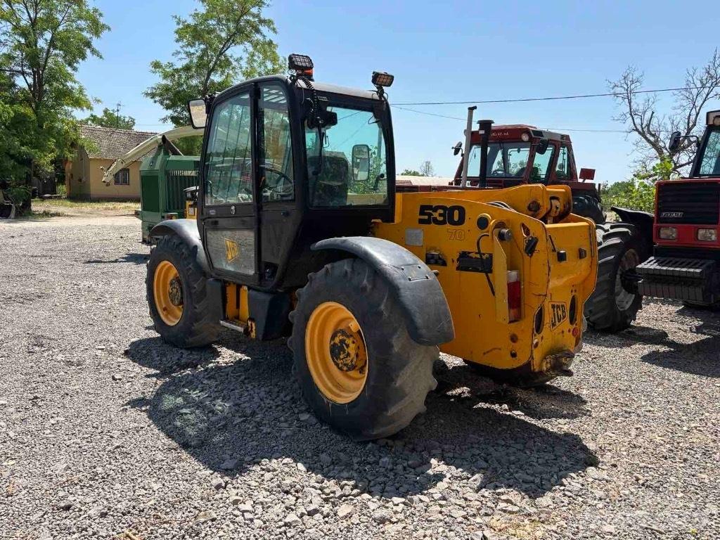 JCB 530-70 Телескопічні навантажувачі