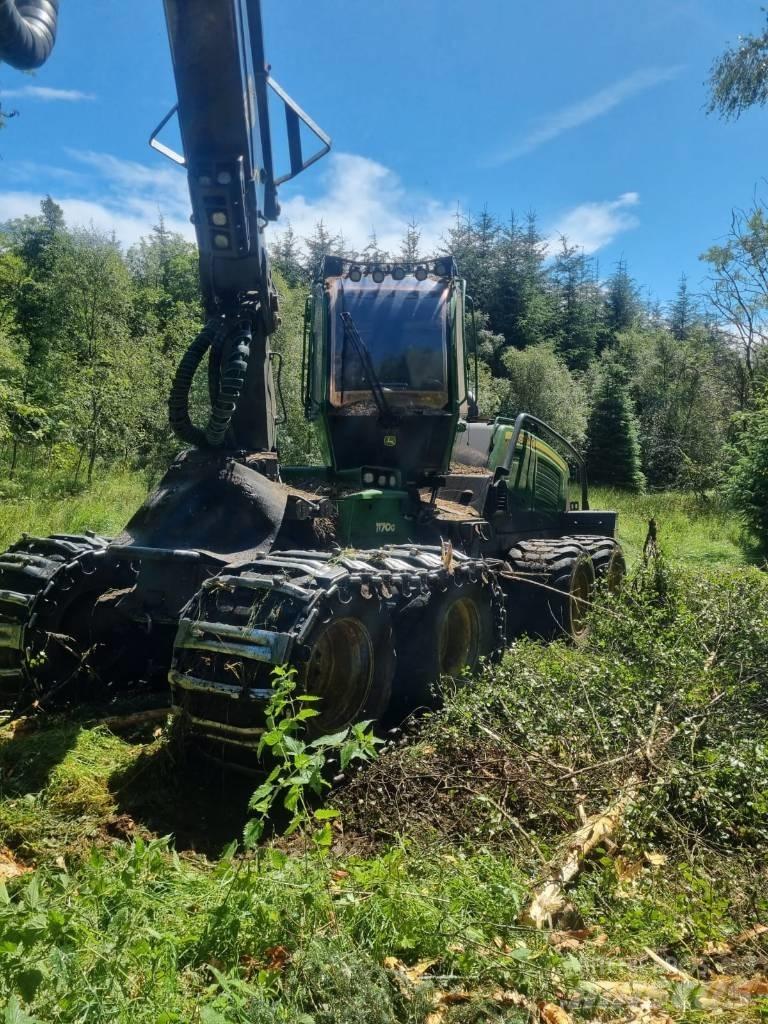 John Deere 1170 G Харвестери