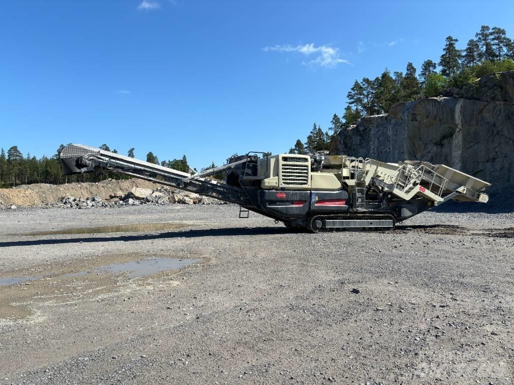 Metso LT200HPX Мобільні дробарки