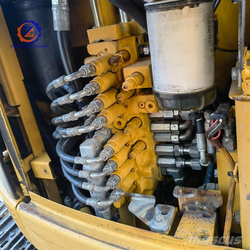 CAT 308 D Середні екскаватори 7т. - 12т.