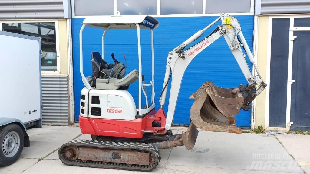 Takeuchi TB 215 R Міні-екскаватори < 7т