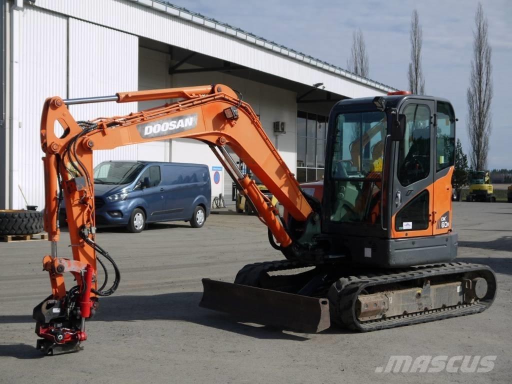 Doosan DX 60 R Міні-екскаватори < 7т