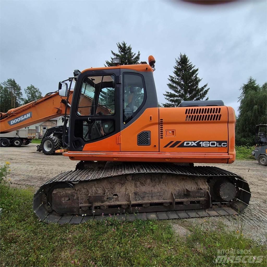 Doosan DX 160LC Гусеничні екскаватори