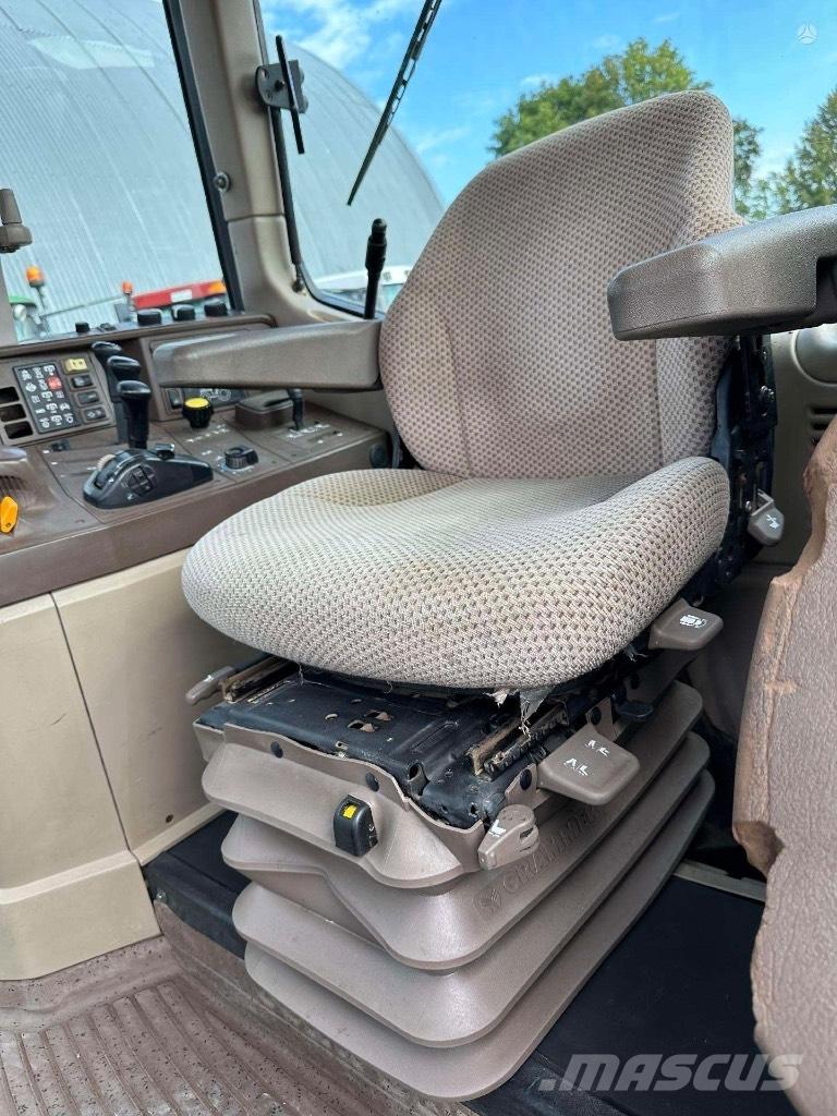 John Deere 6820 AP Трактори