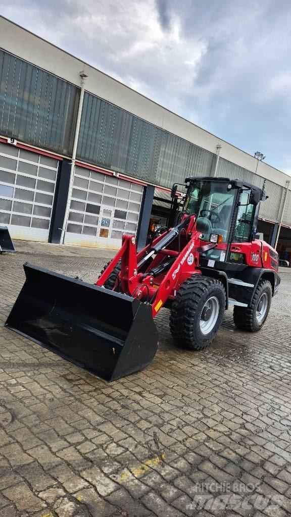 Yanmar V100/5 Фронтальні навантажувачі