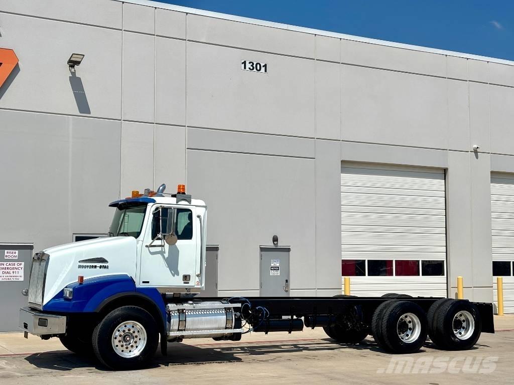 Western Star 4900 Тягачі
