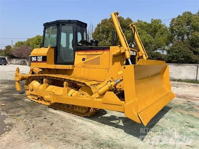 CAT D 6 G Грейдери