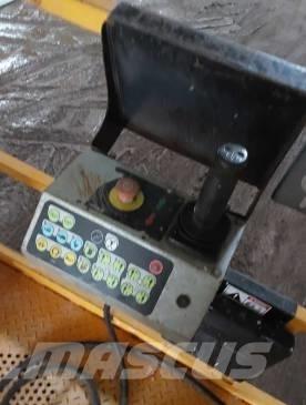 Haulotte H 15 SX Підйомники-ножиці