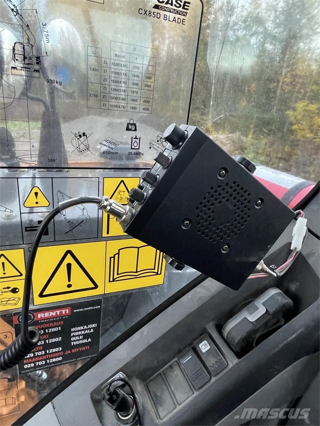 CASE CX85D SR Середні екскаватори 7т. - 12т.