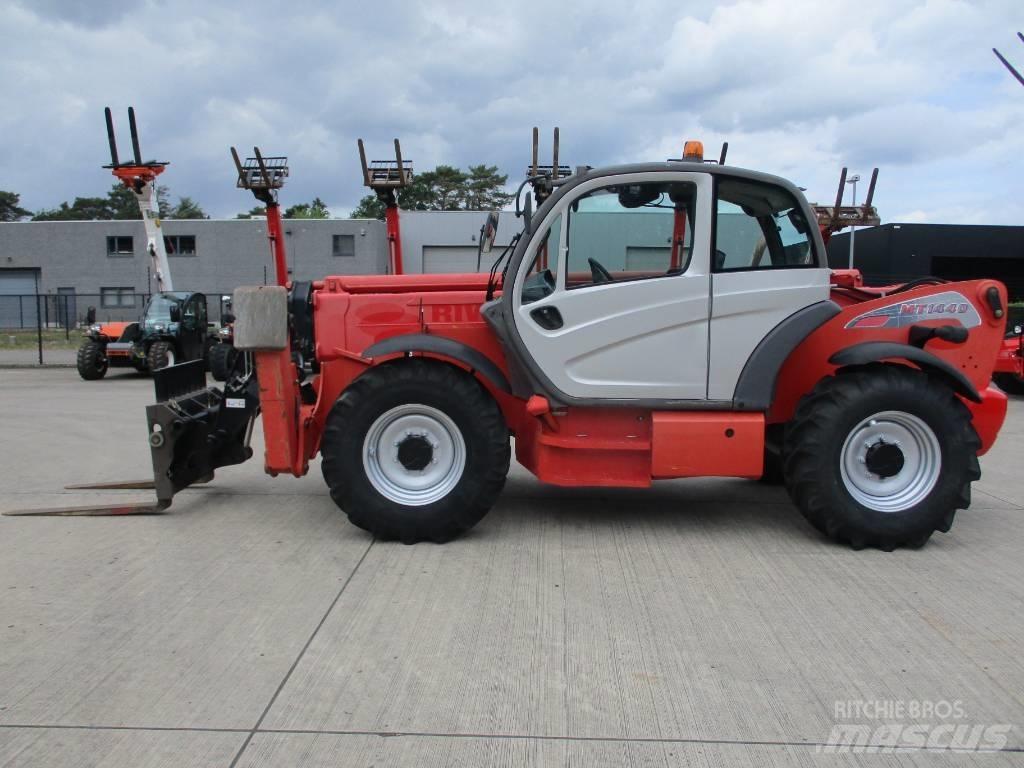Manitou MT 1440 (014) Телескопічні навантажувачі