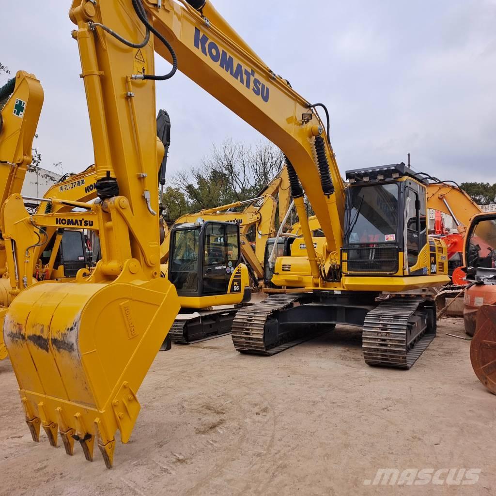 Komatsu PC 220-8 Гусеничні екскаватори