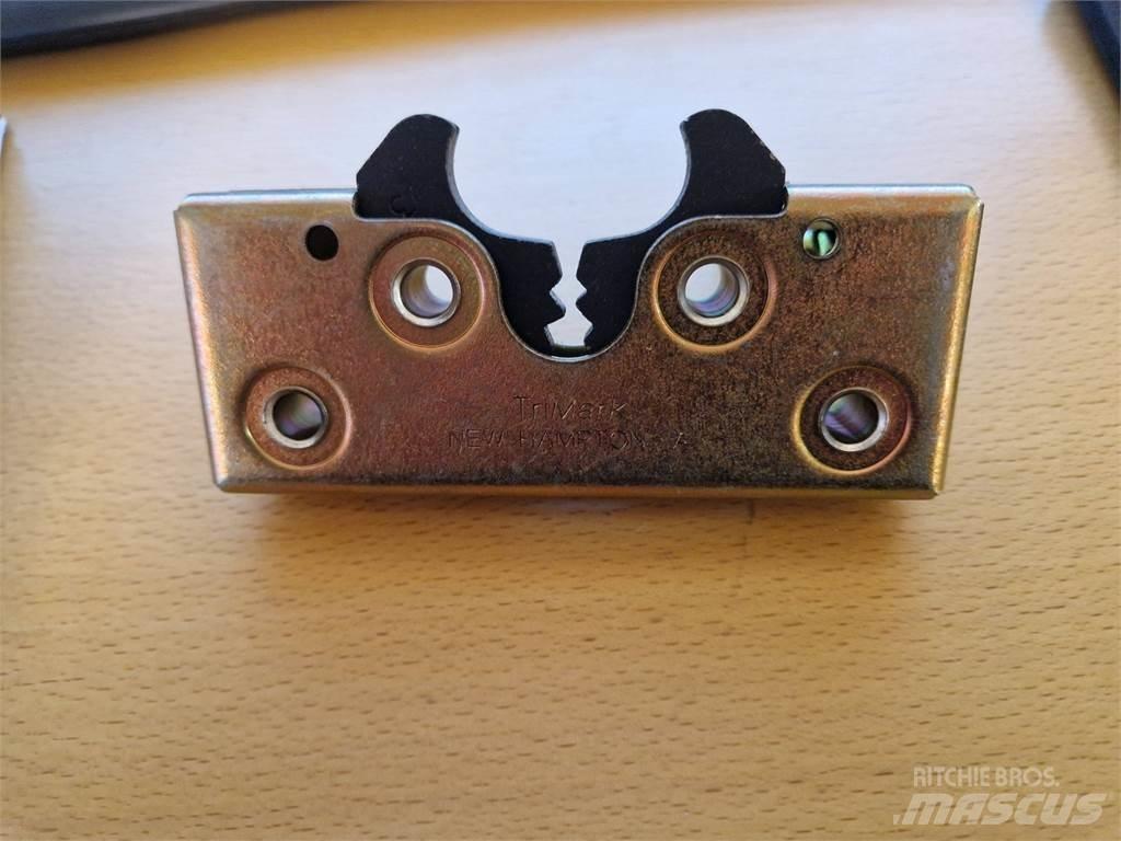 Eco Log CAT Кабіна