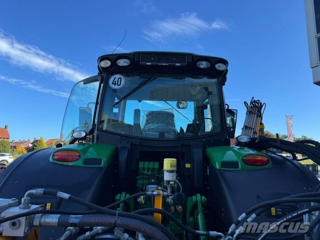John Deere F 440 M Рулонні прес-підбирачі