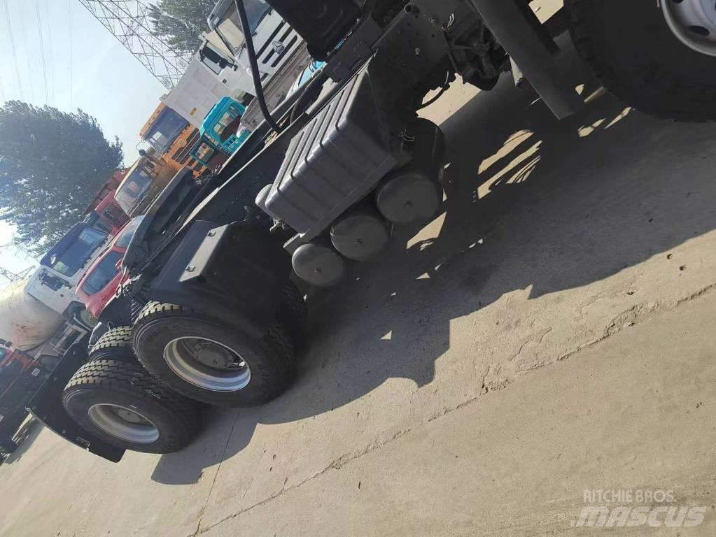 Howo 420 6x4 Тягачі