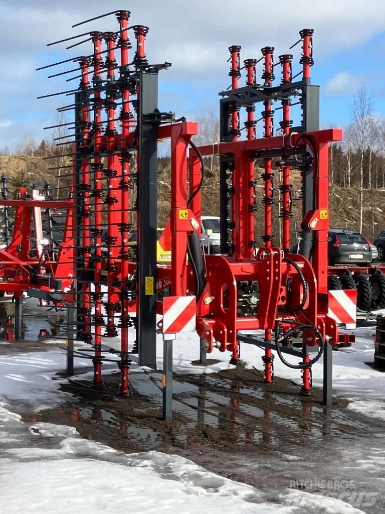 Tume Harrow s 660 L Борони