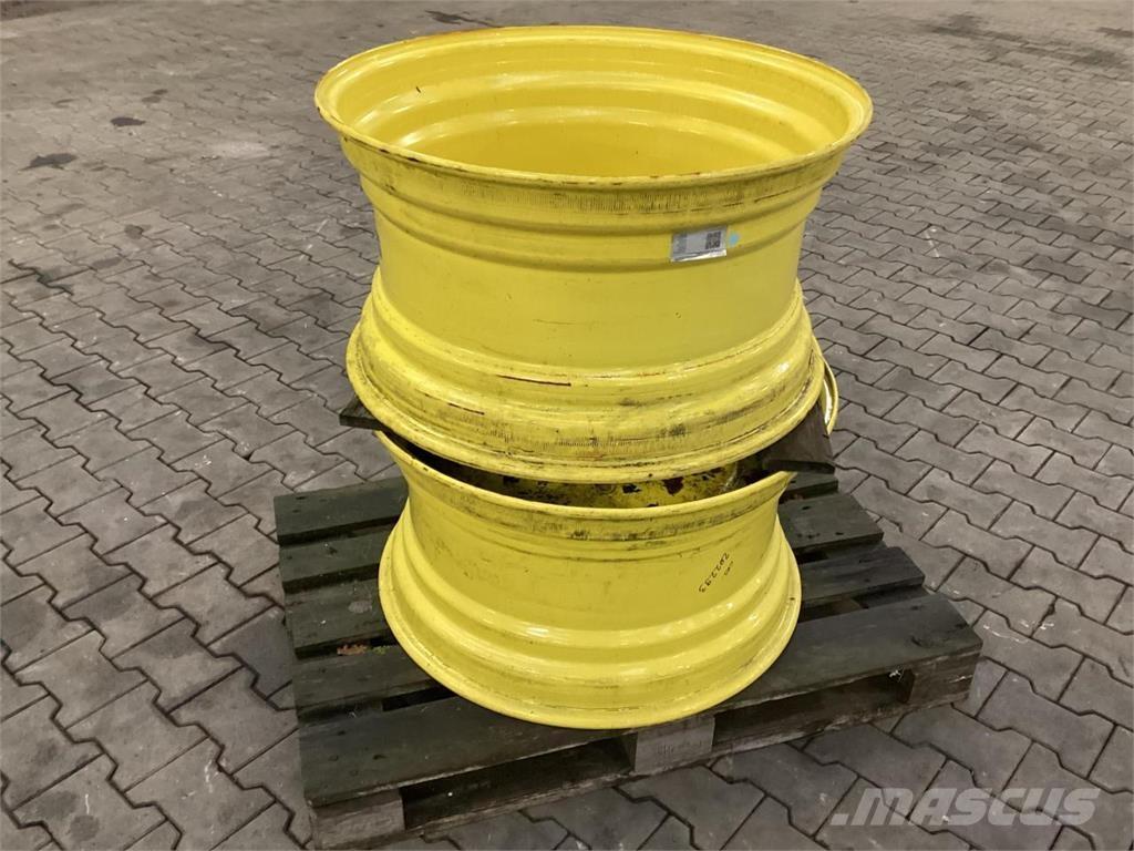John Deere 16x30 Колеса