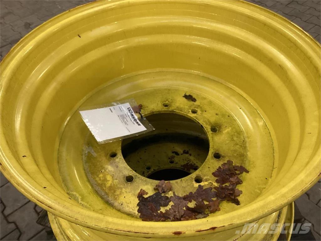 John Deere 16x30 Колеса
