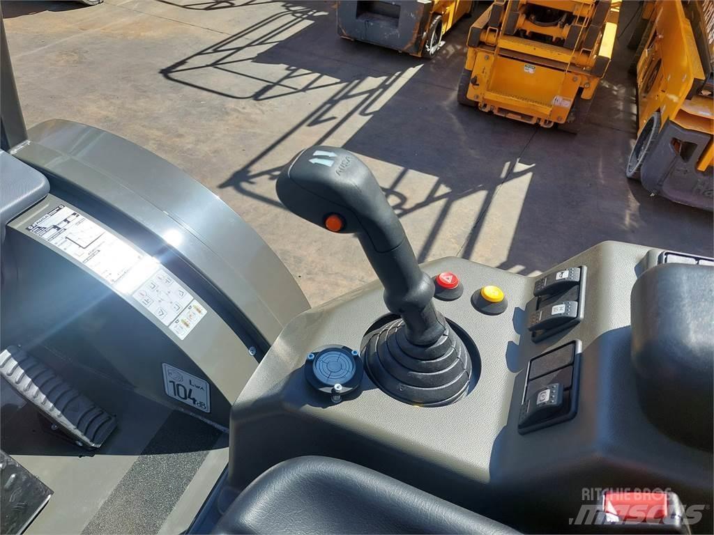 Ausa C201 Hx4 Навантажувачі підвищеної прохідності