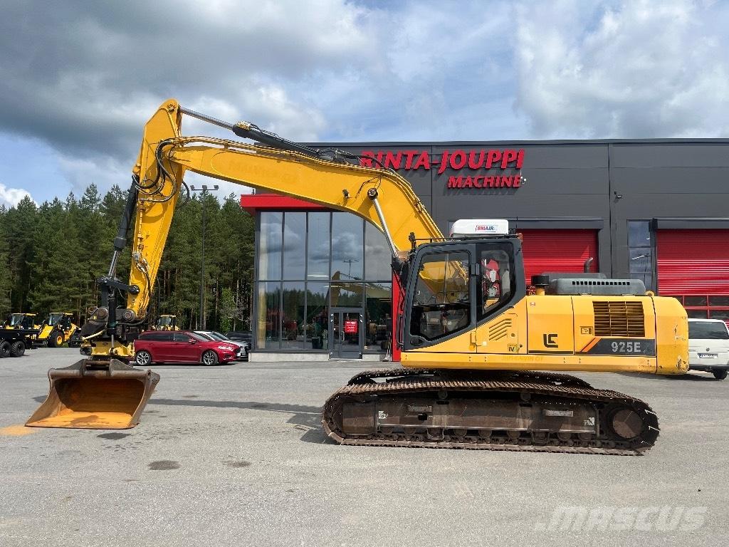 LiuGong CLG 925 E Гусеничні екскаватори