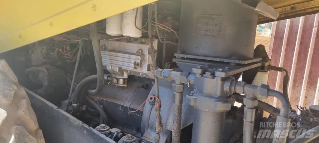 Bomag BW 211 D-3 Грунтові котки