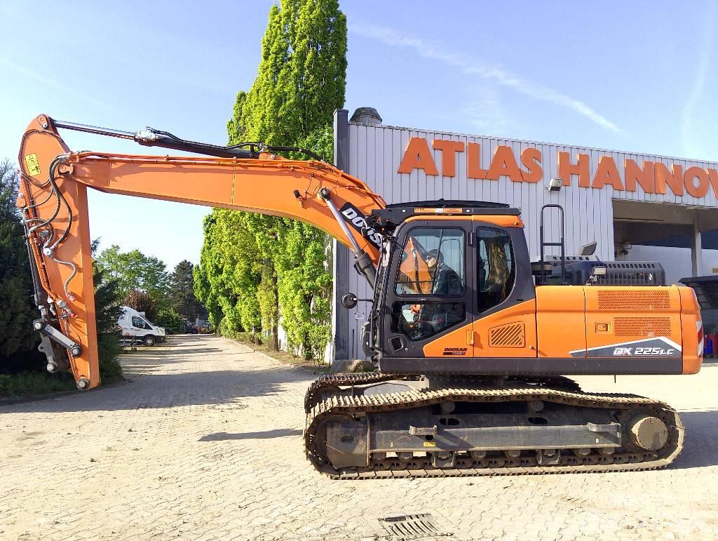 Doosan DX225LC-7 Гусеничні екскаватори