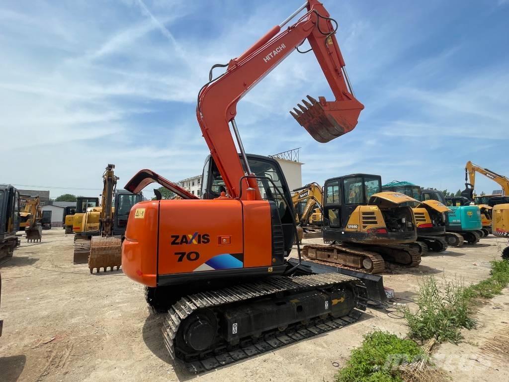 Hitachi ZX 70 Середні екскаватори 7т. - 12т.