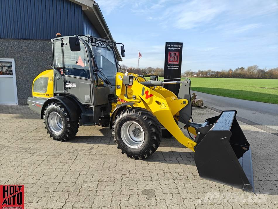 Wacker Neuson WL 44 Фронтальні навантажувачі