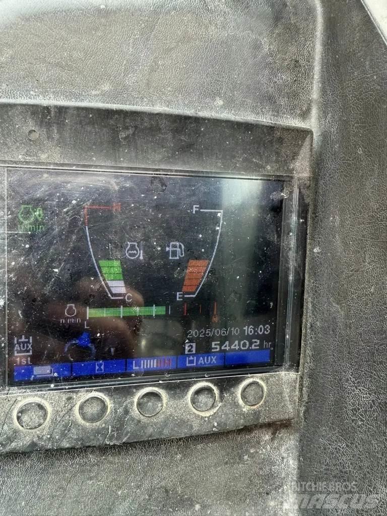 Takeuchi TB230 Міні-екскаватори < 7т