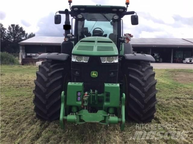 John Deere 8370R Трактори