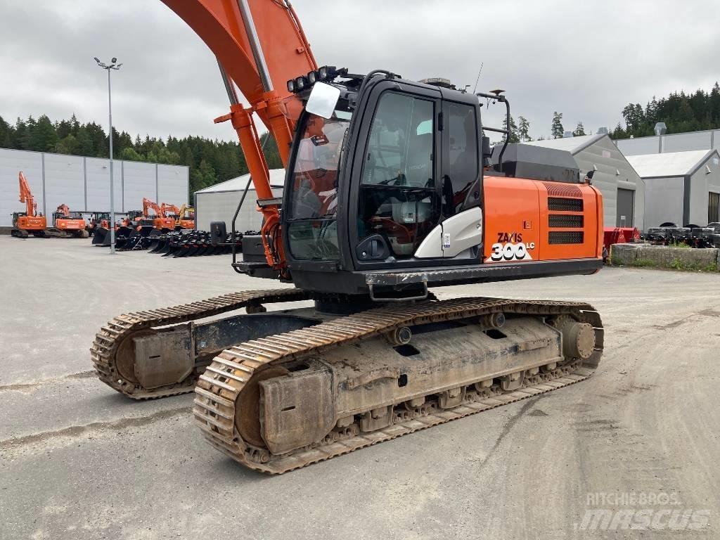 Hitachi ZX 300 LC-6 Гусеничні екскаватори