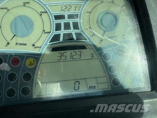 Bomag BW 213 D H-4 Грунтові котки