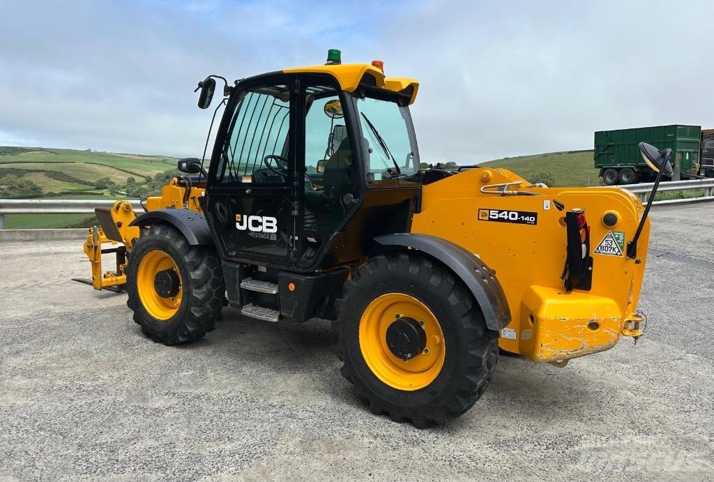 JCB 540-140 Телескопічні навантажувачі