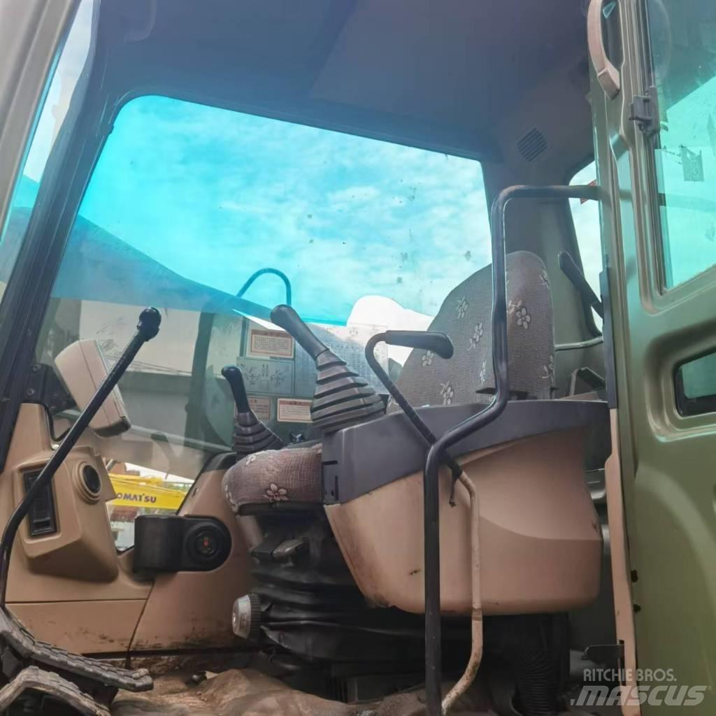 CAT 330 C Гусеничні екскаватори