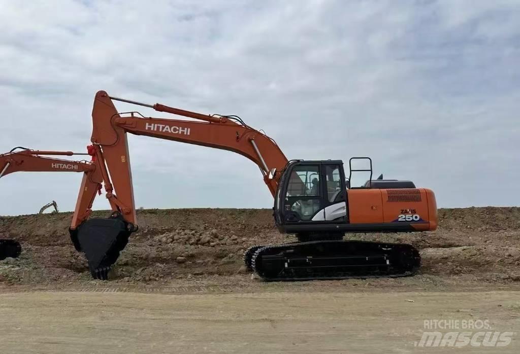 Hitachi 250 Гусеничні екскаватори