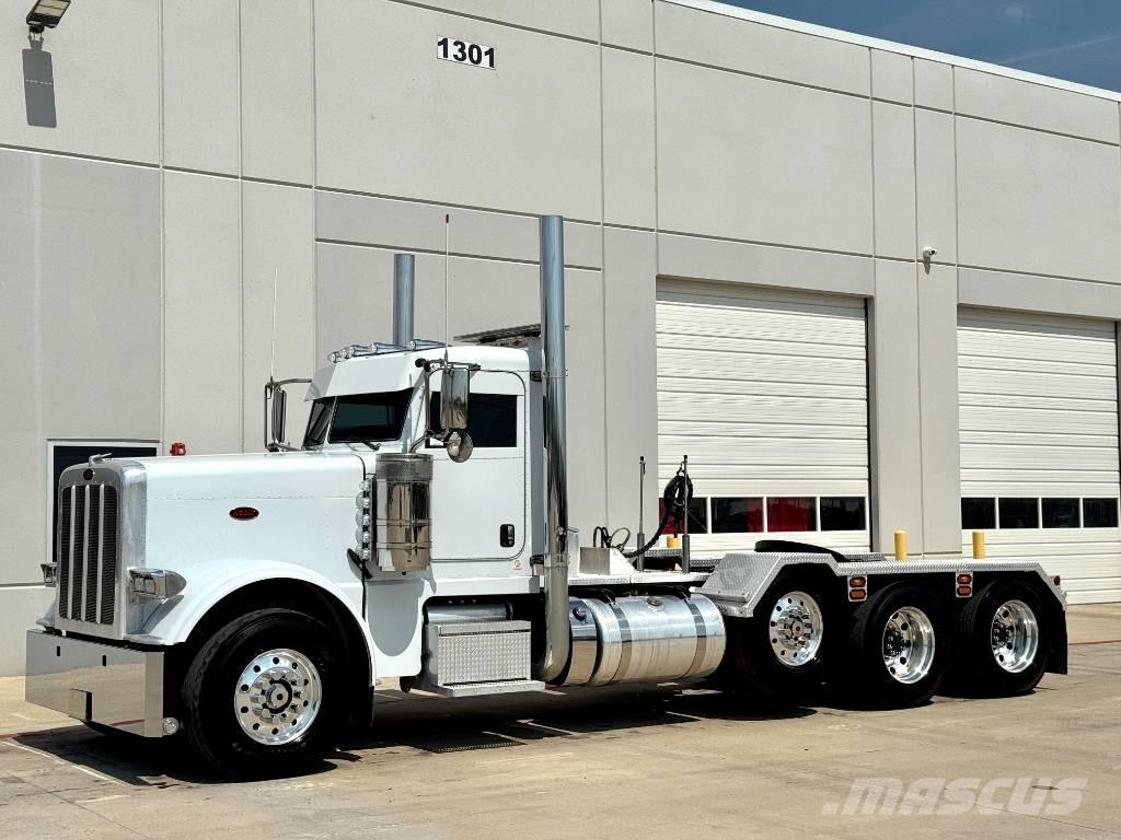 Peterbilt 389 Тягачі